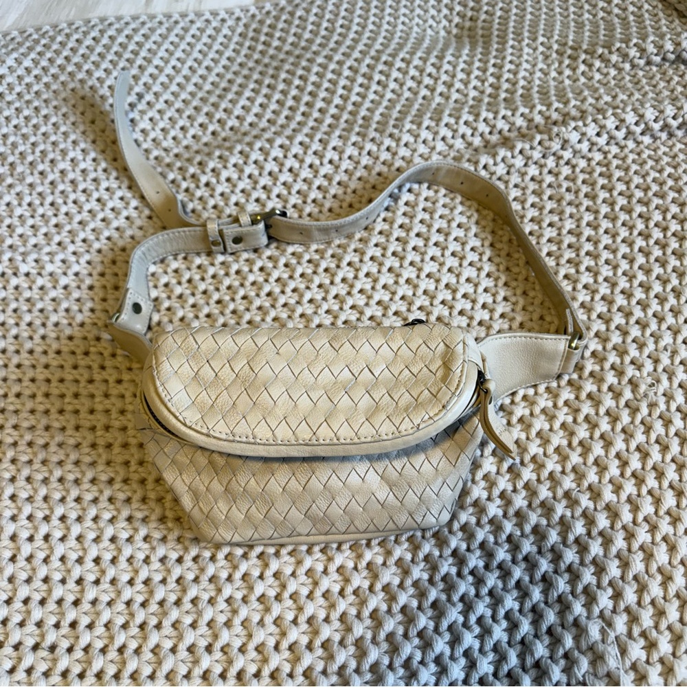 MANDRN Woven Leather Belt Bag in Cream